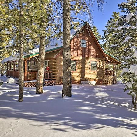 Rustic Duck Creek Village Cabin With Fire Pit! Eksteriør billede