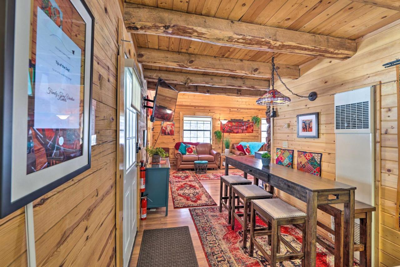 Rustic Duck Creek Village Cabin With Fire Pit! Eksteriør billede