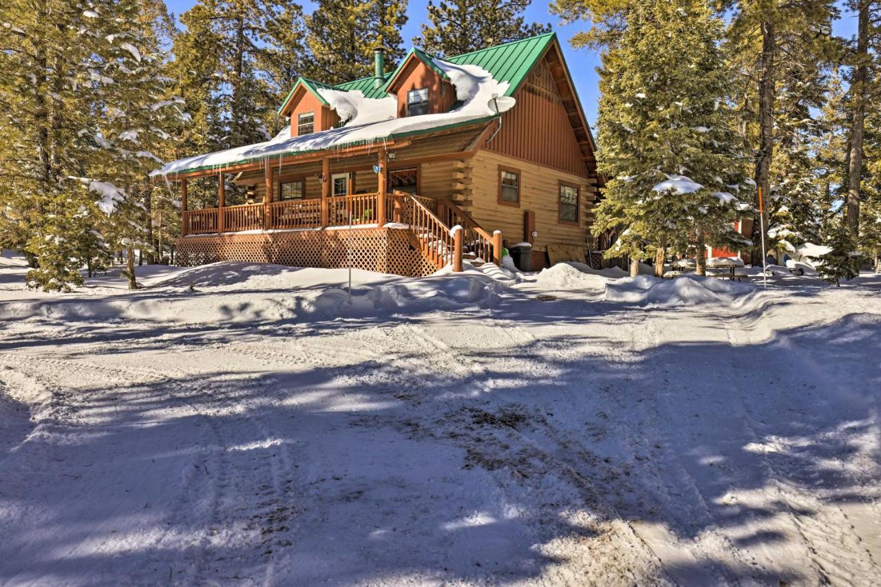 Rustic Duck Creek Village Cabin With Fire Pit! Eksteriør billede