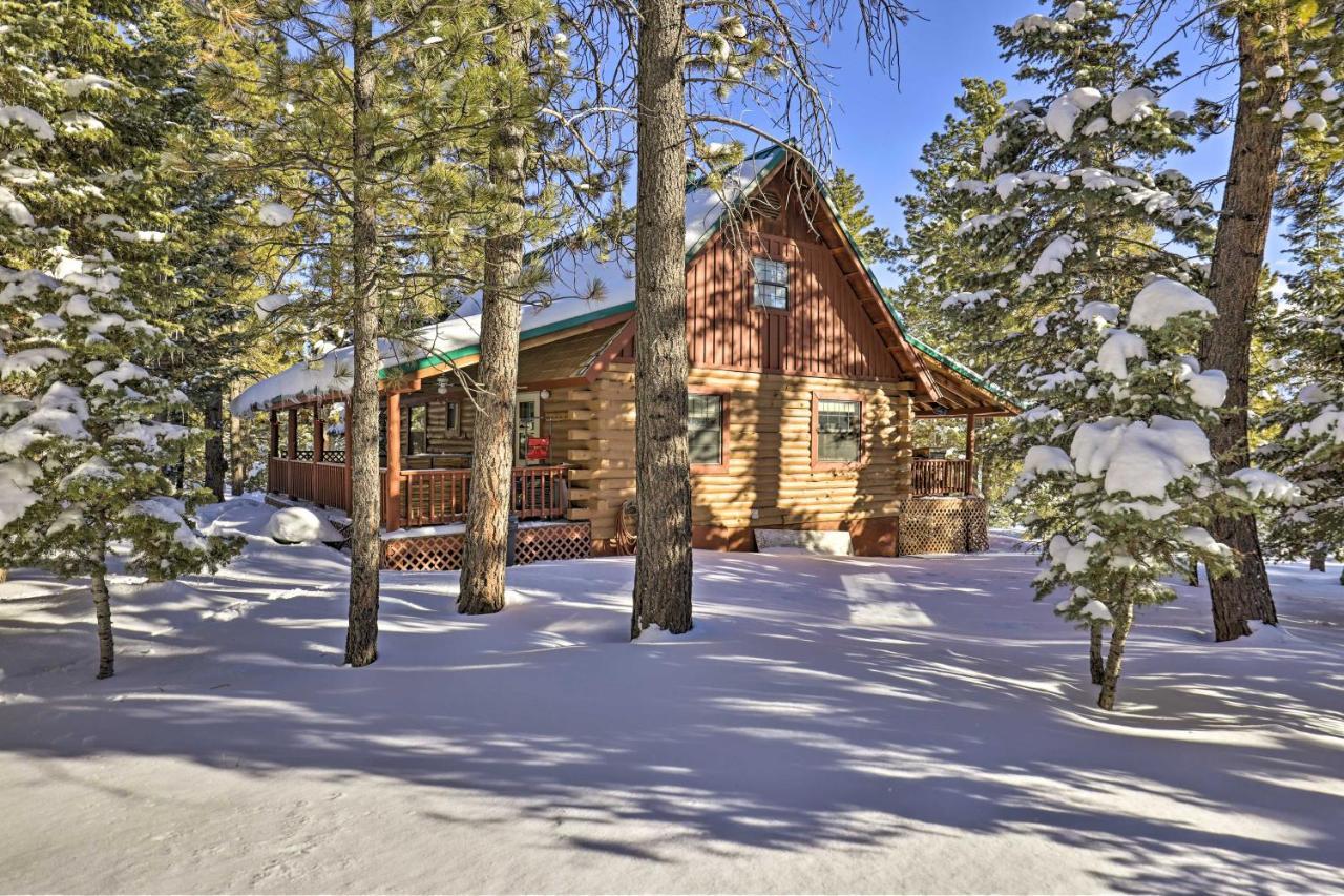Rustic Duck Creek Village Cabin With Fire Pit! Eksteriør billede