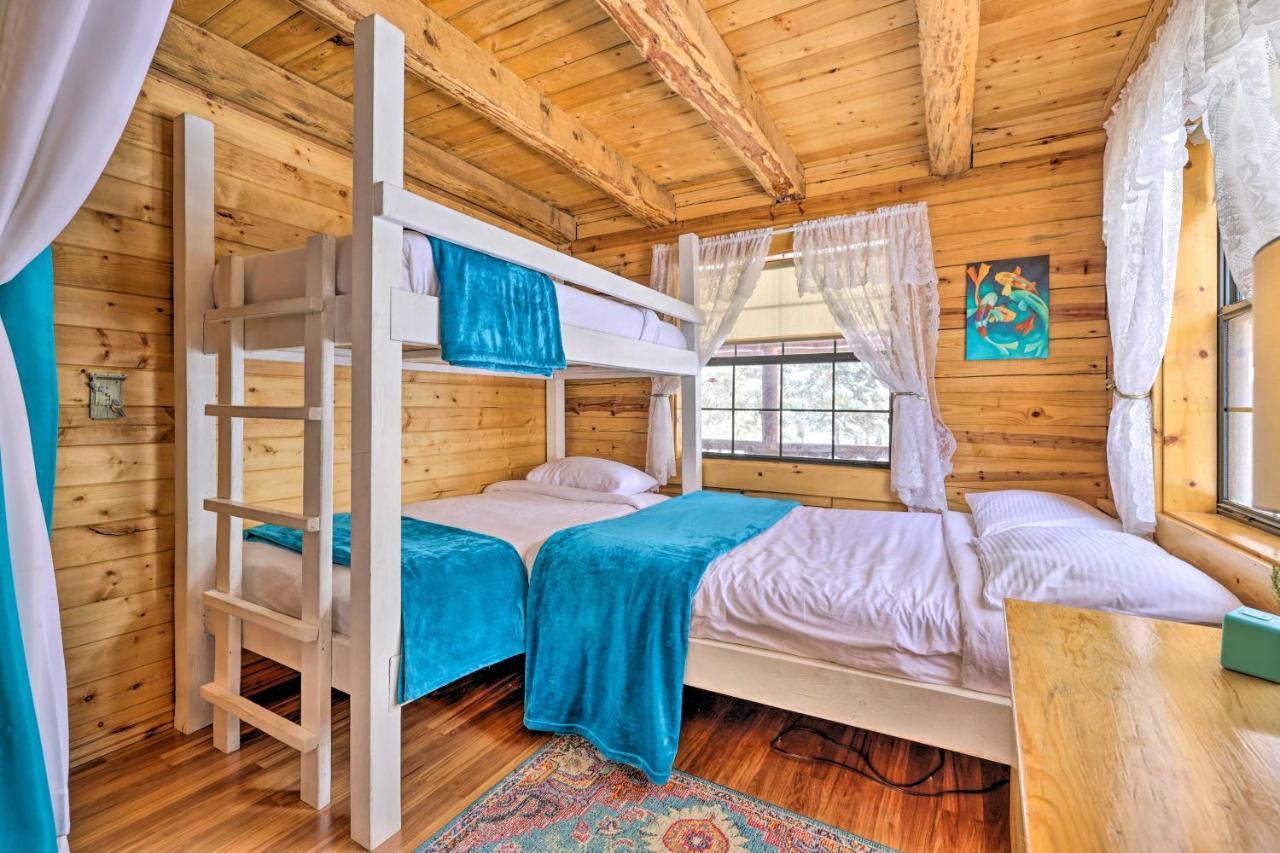 Rustic Duck Creek Village Cabin With Fire Pit! Eksteriør billede