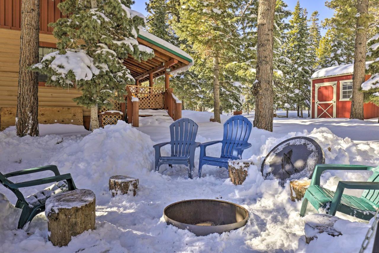 Rustic Duck Creek Village Cabin With Fire Pit! Eksteriør billede